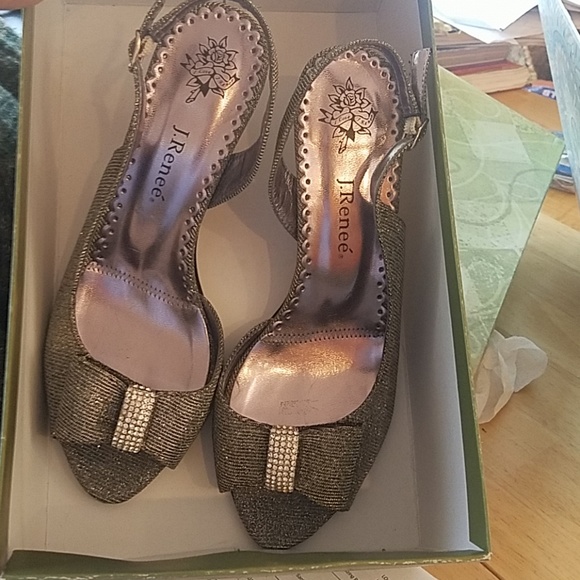 Jrenee pumps - Picture 1 of 1